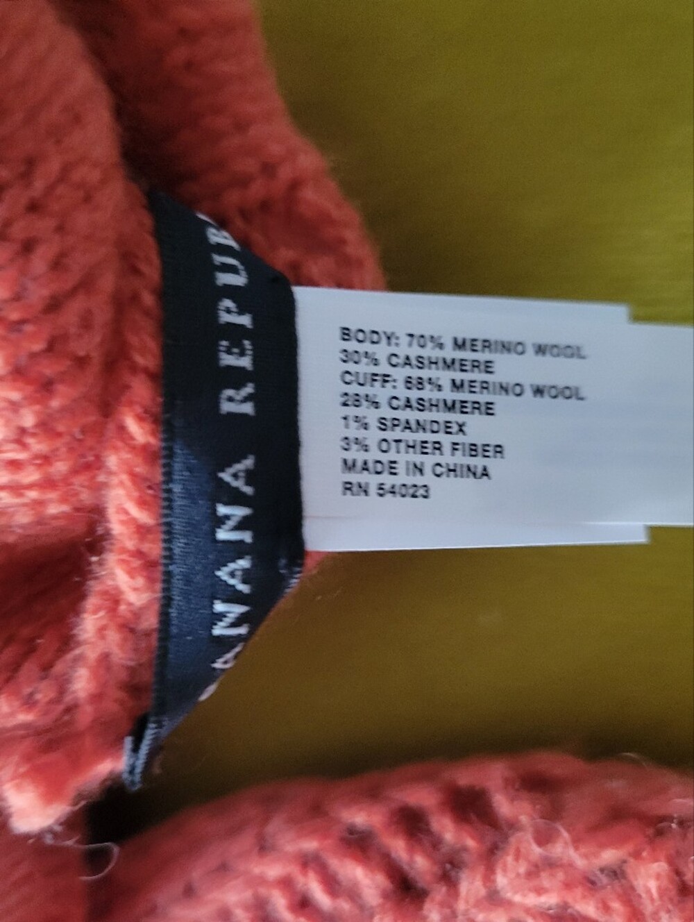 Banana Republic Orange Cable Knit Merino-Cashmere Beanie Hat & Gloves Set NEW - Picture 8 of 12